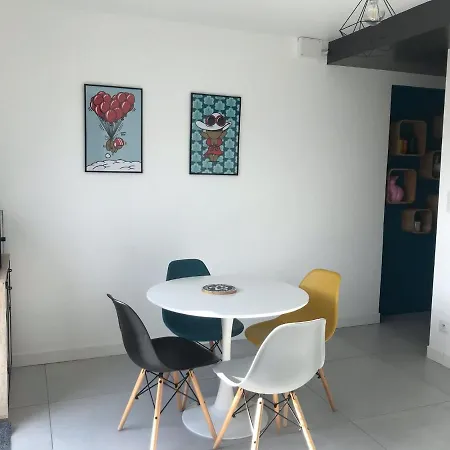 Dans La Pouncho D'agast *