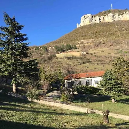 Holiday home Dans La Pouncho D'agast *