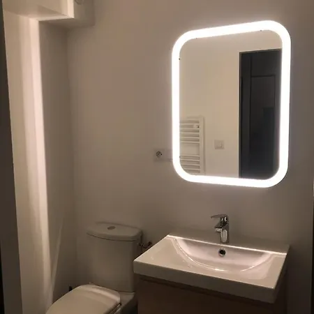 Dans La Pouncho D'agast Millau