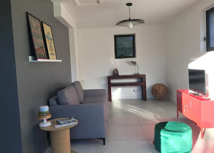 Dans La Pouncho D'agast